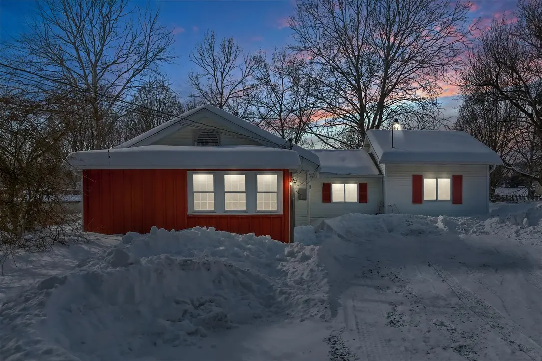 9 13th St, Bessemer, PA 16112 - #1