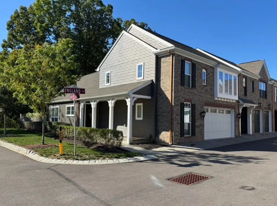 701 England Rd, Cranberry Township, PA 16066 - #1