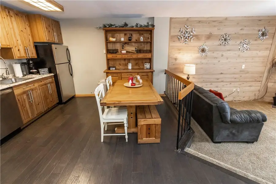 3905 Swiss Mountain Dr, Middlecreek Township, PA 15622 - #2