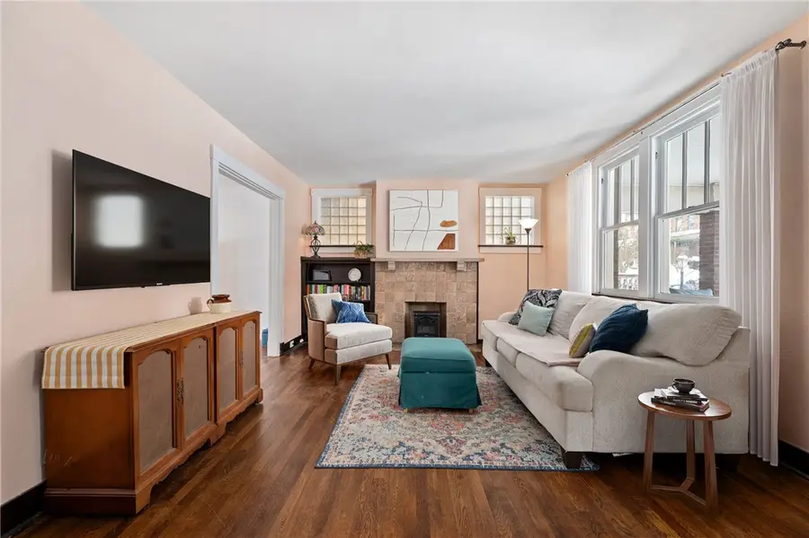 605 Whitney Ave, Wilkinsburg, PA 15221 - Image #2