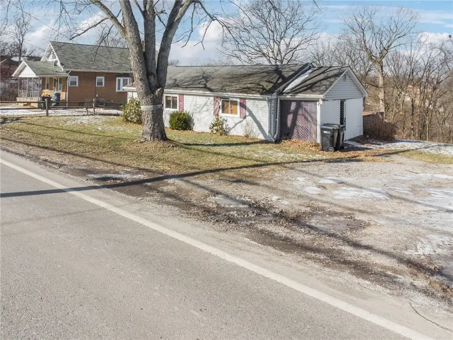 1609 Old Brodhead Rd, Center, PA 15061 - #2