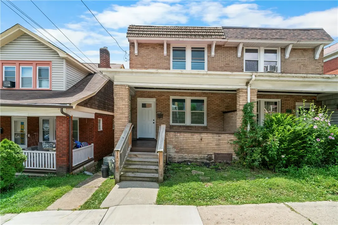 2934 Pyramid Ave, Brentwood, PA 15227 - #1