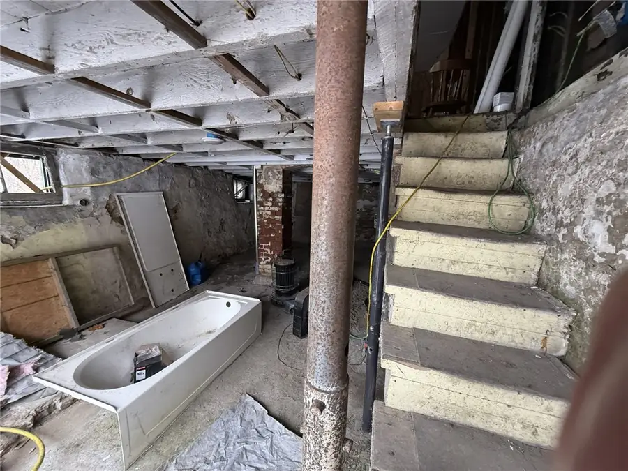 223 E Morehead Ave, South New Castle, PA 16102 - #3