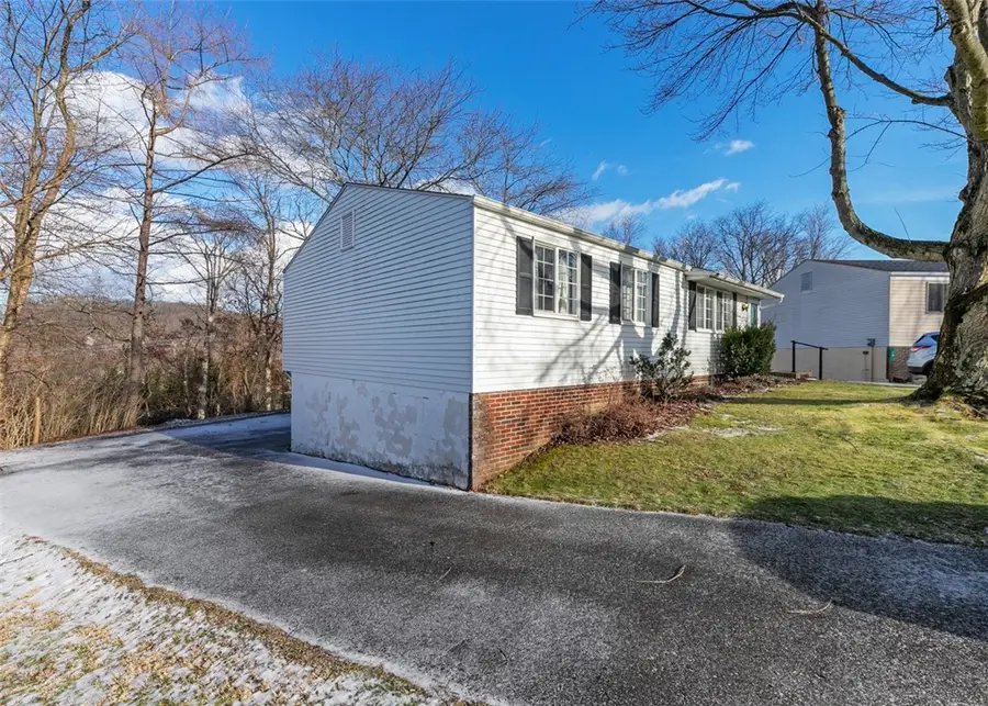 16 Lou Anne Lane, Delmont, PA 15626 - #3