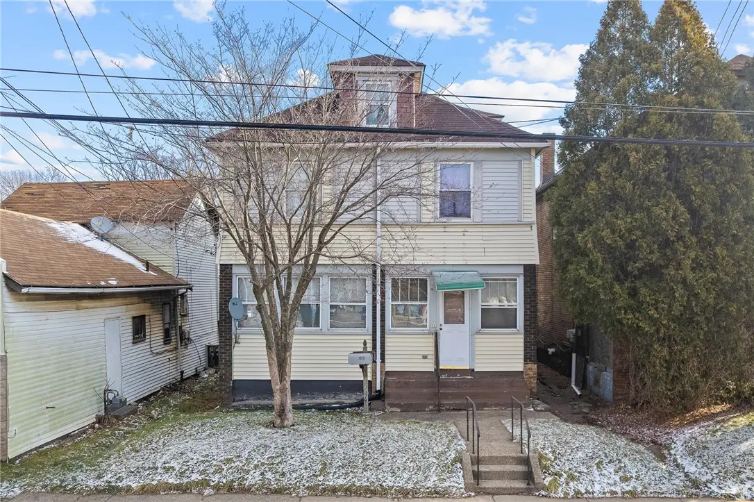 2208 Duss Avenue, Ambridge, PA 15003 - #1