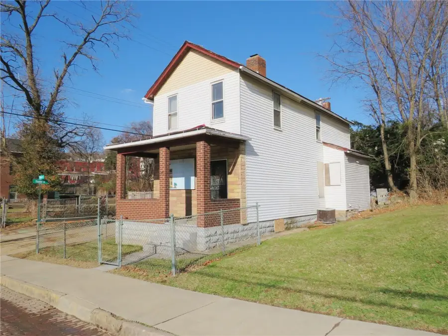 1019 Maple St, Wilkinsburg, PA 15221 - Image #2