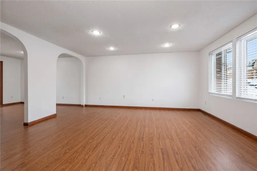 4360 Hemlock Cir, Allison Park, PA 15101 - #3