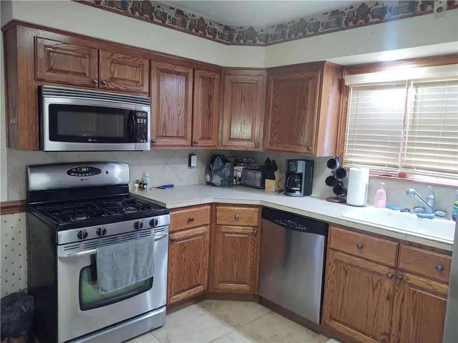 145 College Ave, Hempfield, PA 16125 - Image #3