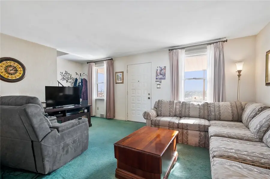 6617 Landview, Squirrel Hill, PA 15217 - Image #3