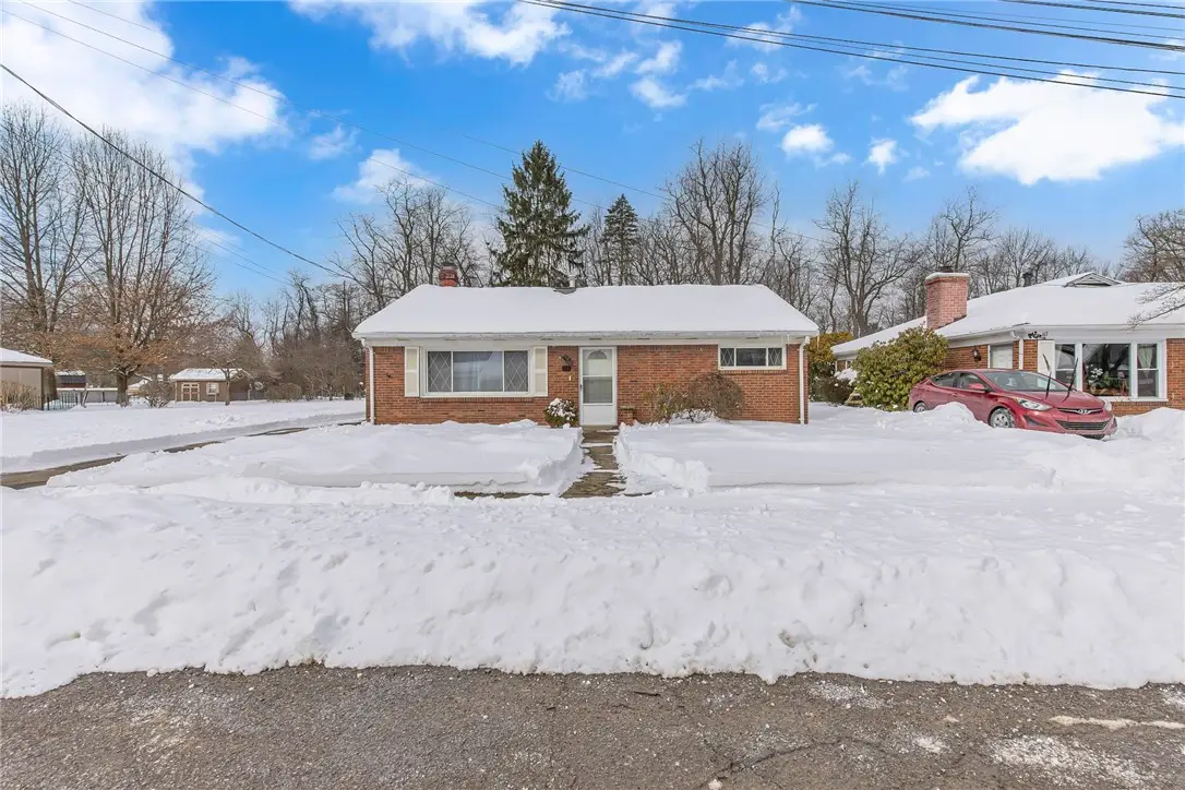 115 Eastern Ave, Moon Township, PA 15108 - #1