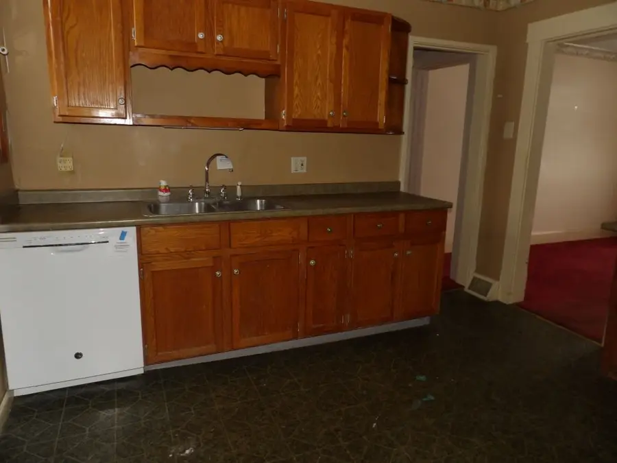 4900 Rochester Rd, New Brighton, PA 15066 - #2