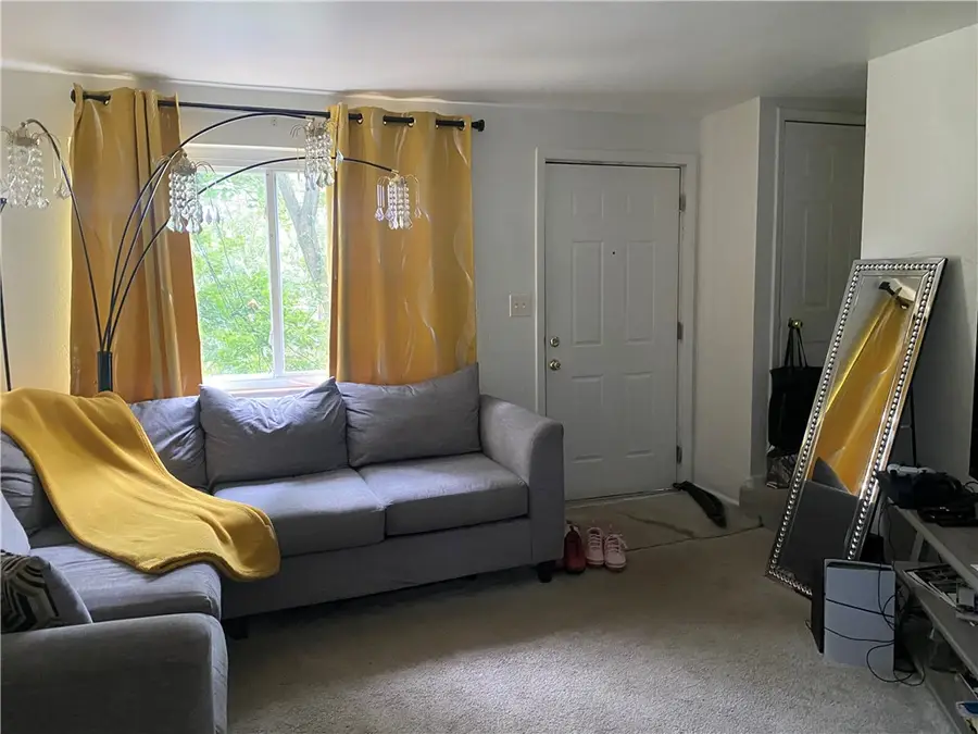 9210 Florida Ave, Penn Hills, PA 15235 - #2