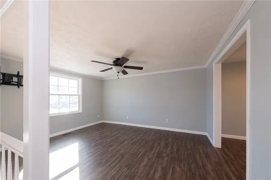 202 Cameron Dr, Cranberry Township, PA 16066 - Image #2