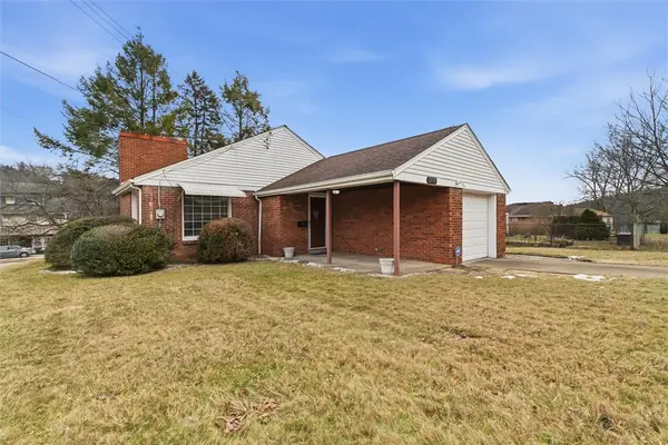 2001 Cypress Dr, White Oak, PA 15131