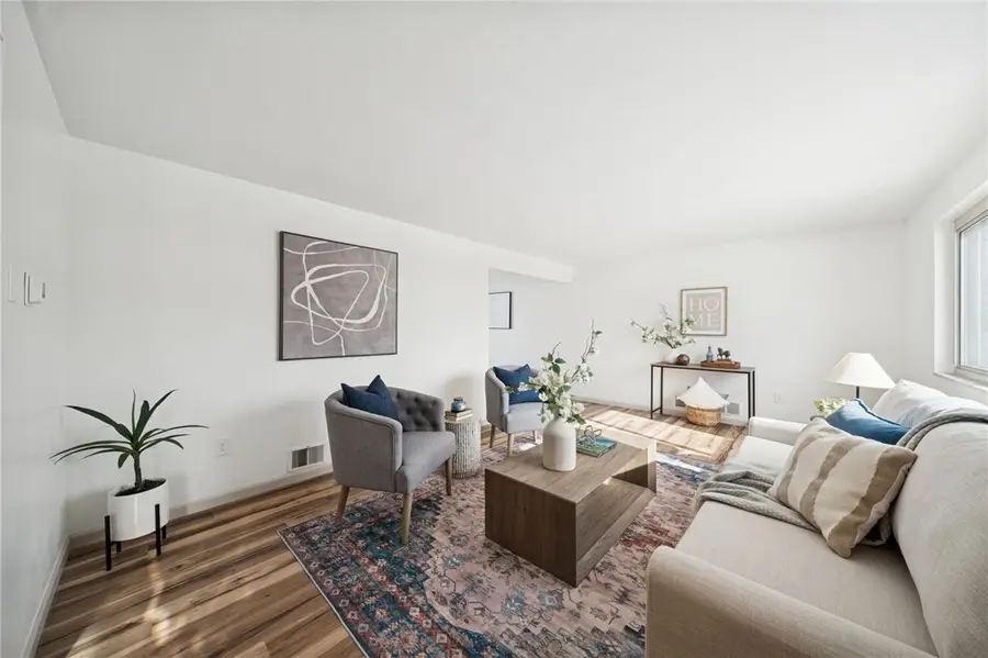 14431 Jonathan Dr, North Huntingdon, PA 15642 - #3