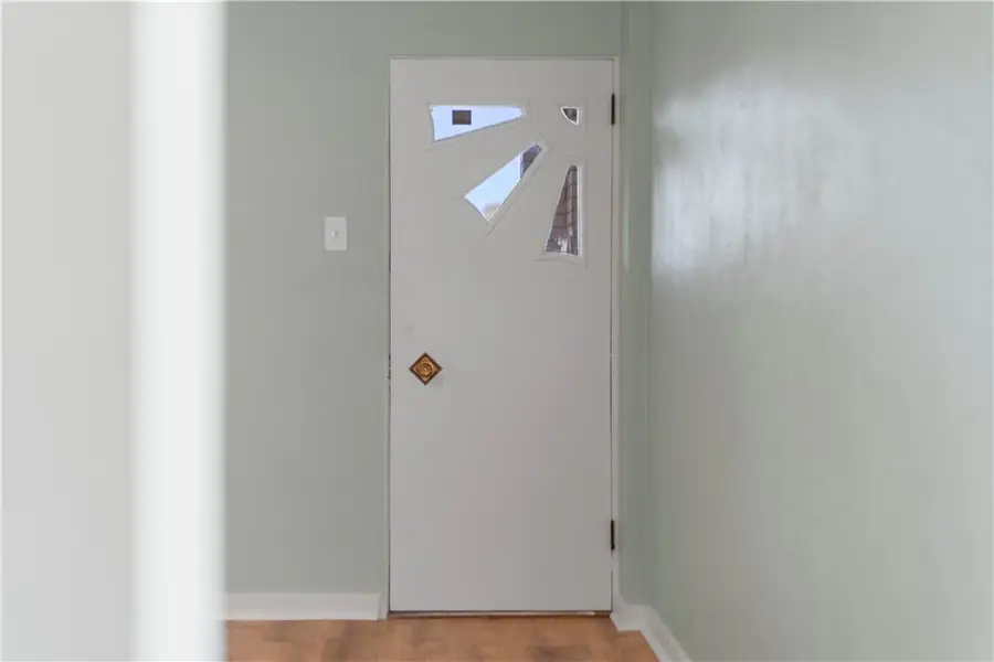 411 Edith St, Mount Washington, PA 15211 - Image #3