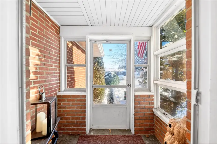 710 Santone Drive, Hempfield, PA 15601 - Image #2