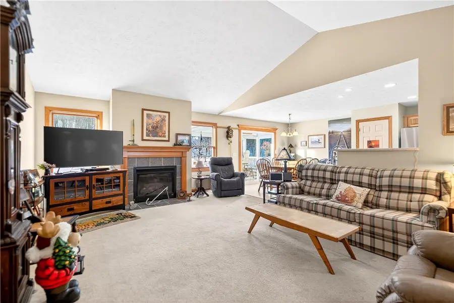 181 Pigeon Creek Rd, Somerset, PA 15330 - #3