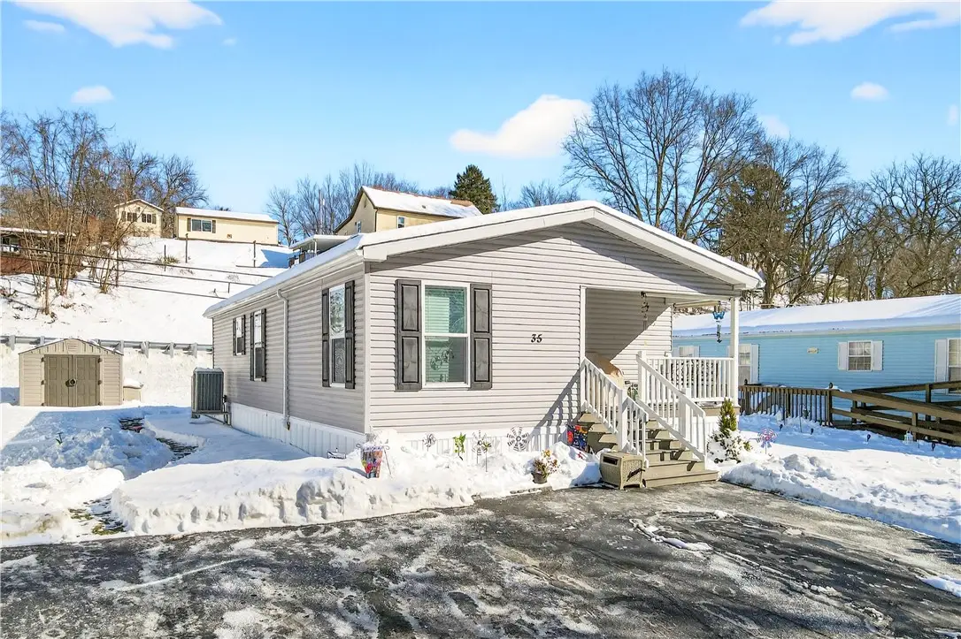 35 Jess Lane, McDonald, PA 15057 - Image #1