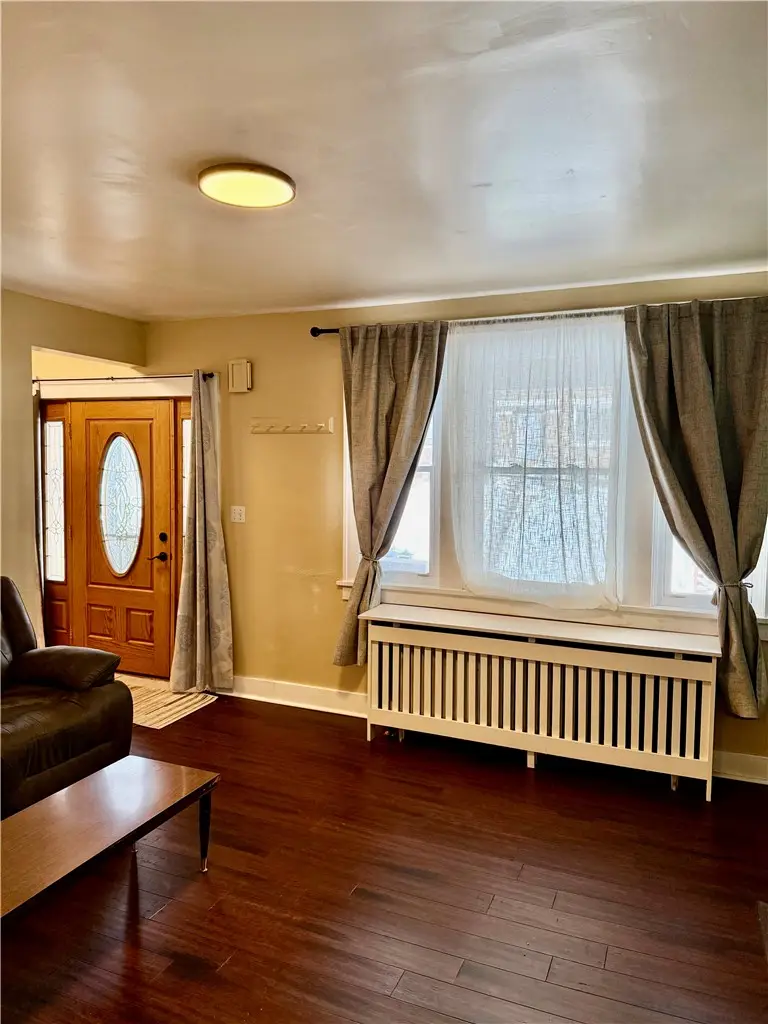 2812 Brentwood Ave, Brentwood, PA 15227 - #2