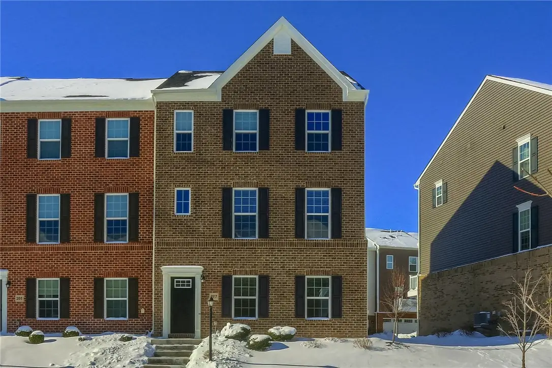 207 Amon St, Cranberry Township, PA 16066 - Image #1