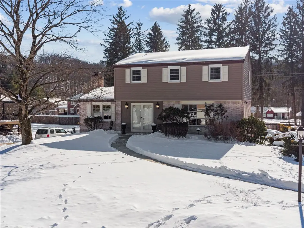 3702 Gleneagle Drive, Murrysville, PA 15668 - #1