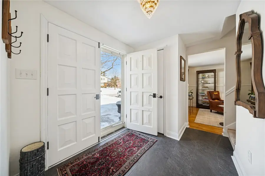 3702 Gleneagle Drive, Murrysville, PA 15668 - #2