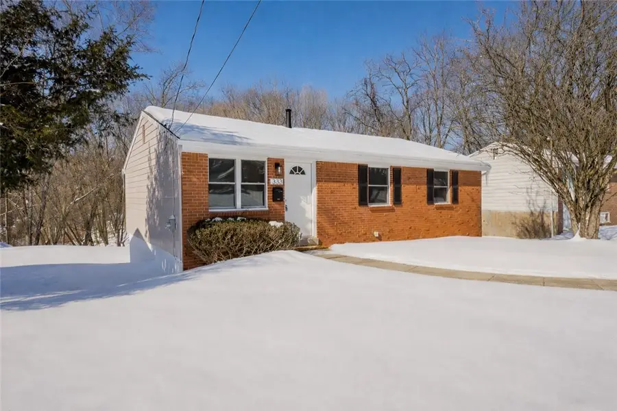 333 Stotler Rd, Penn Hills, PA 15235 - #2