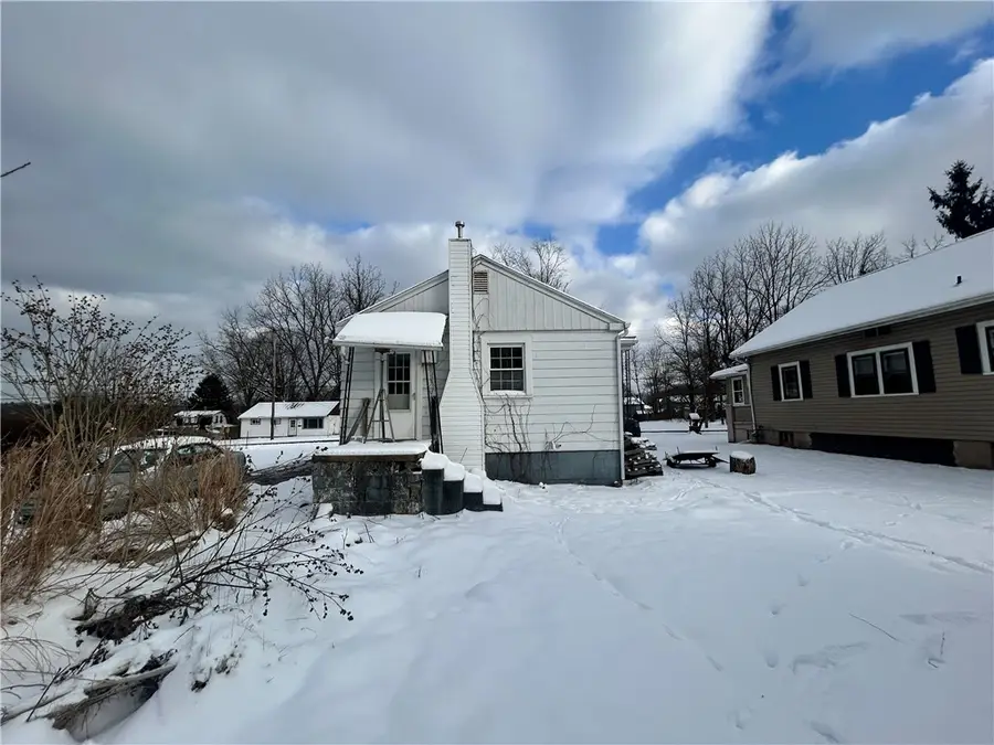 3079 Mcclelland Ave, Oakwood, PA 16101 - #3