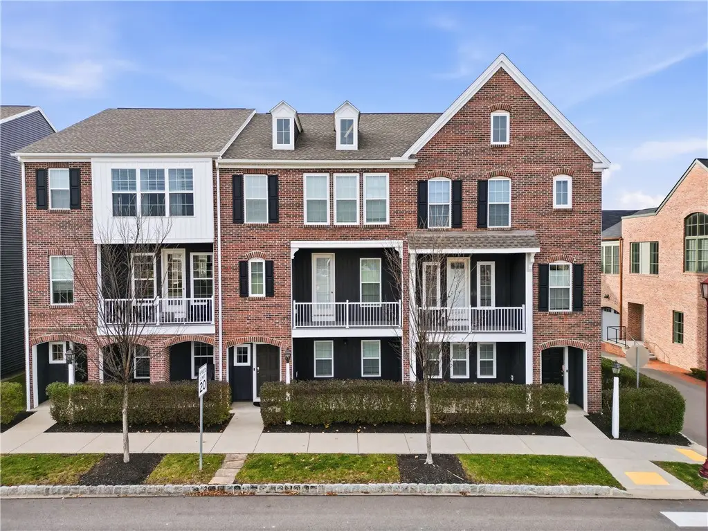 117 Meeder Ln, Cranberry Township, PA 16066 - Image #1