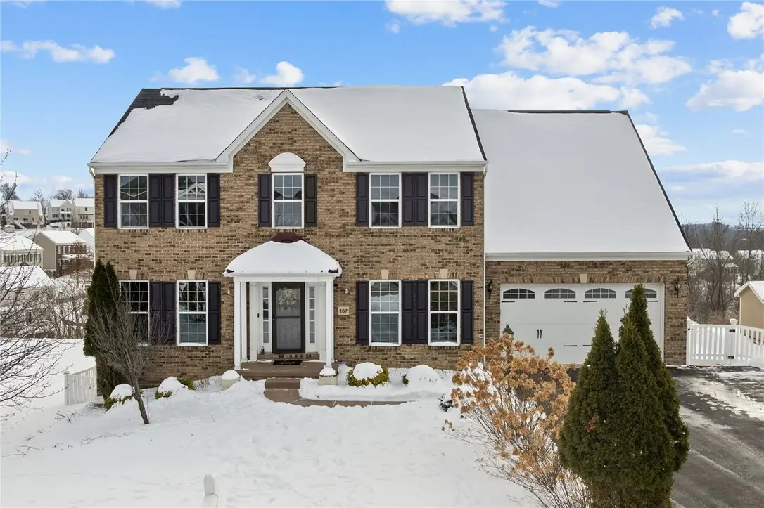 107 Vista Ct, Oakdale, PA 15071 - Image #1