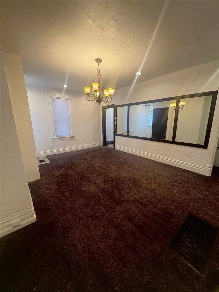 602 4th St, Braddock, PA 15104 - #3