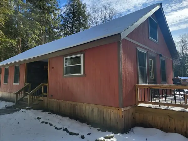 225 Buck Run Road, Vowinckel, PA 16260