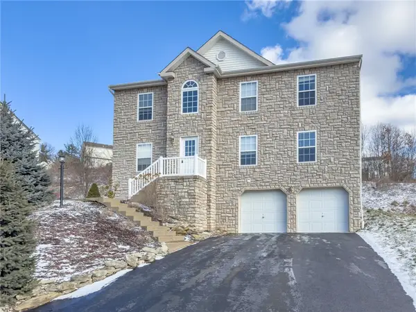 1309 Sandstone Dr, South Fayette, PA 15057