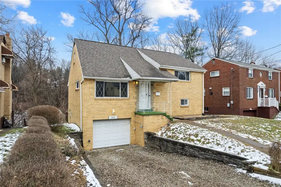 1041 Ardmore Manor Dr, Braddock Hills, PA 15221 - #2