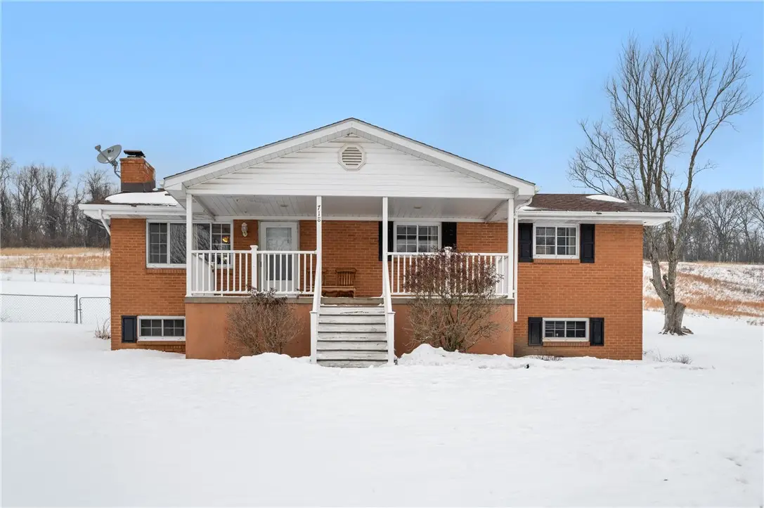 718 Old Hickory Ridge Rd, Chartiers, PA 15301 - #1