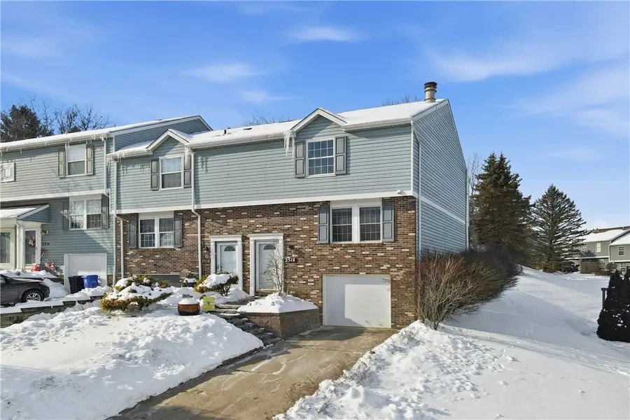 2518 Hawthorne Dr, North Fayette, PA 15071 - Image #2