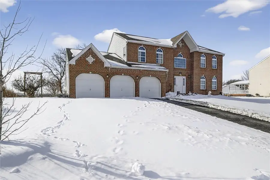 168 Firenze Dr, Oakdale, PA 15071 - Image #3