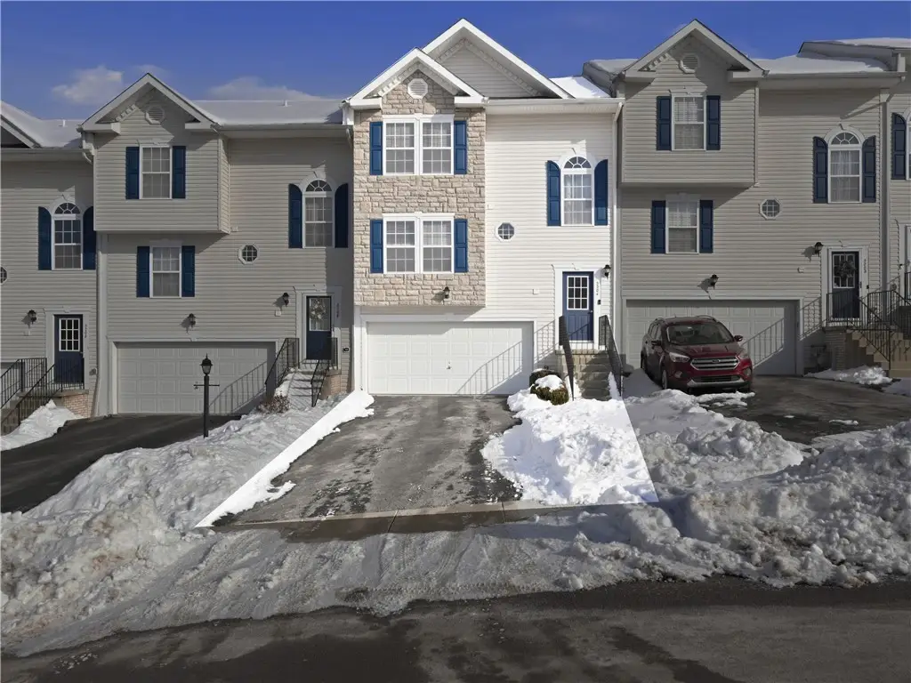 3204 Canterbury, North Fayette, PA 15126 - Image #1