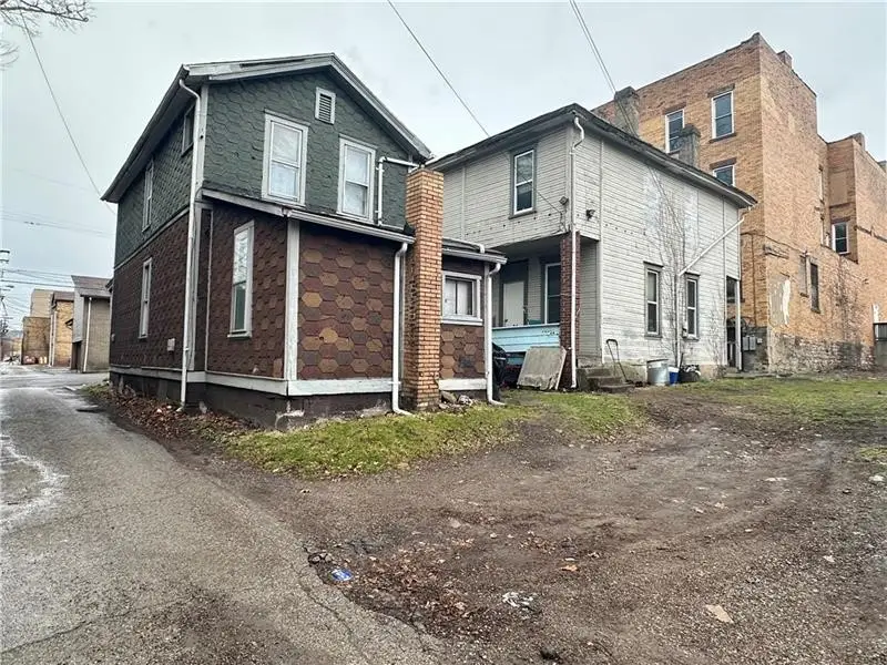 616 15th Street, Beaver Falls, PA 15010 - #2