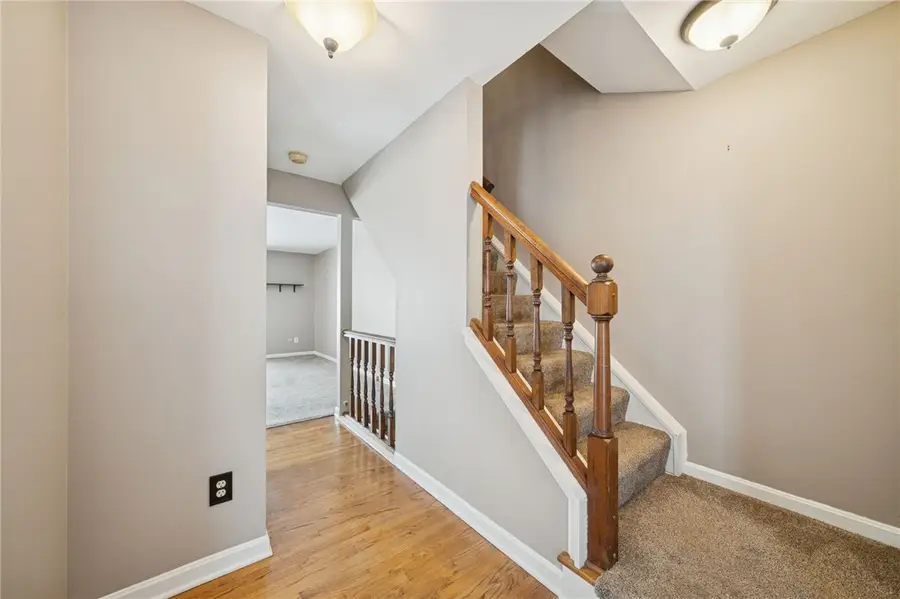 72 Hennig Dr, Whitehall, PA 15236 - Image #2