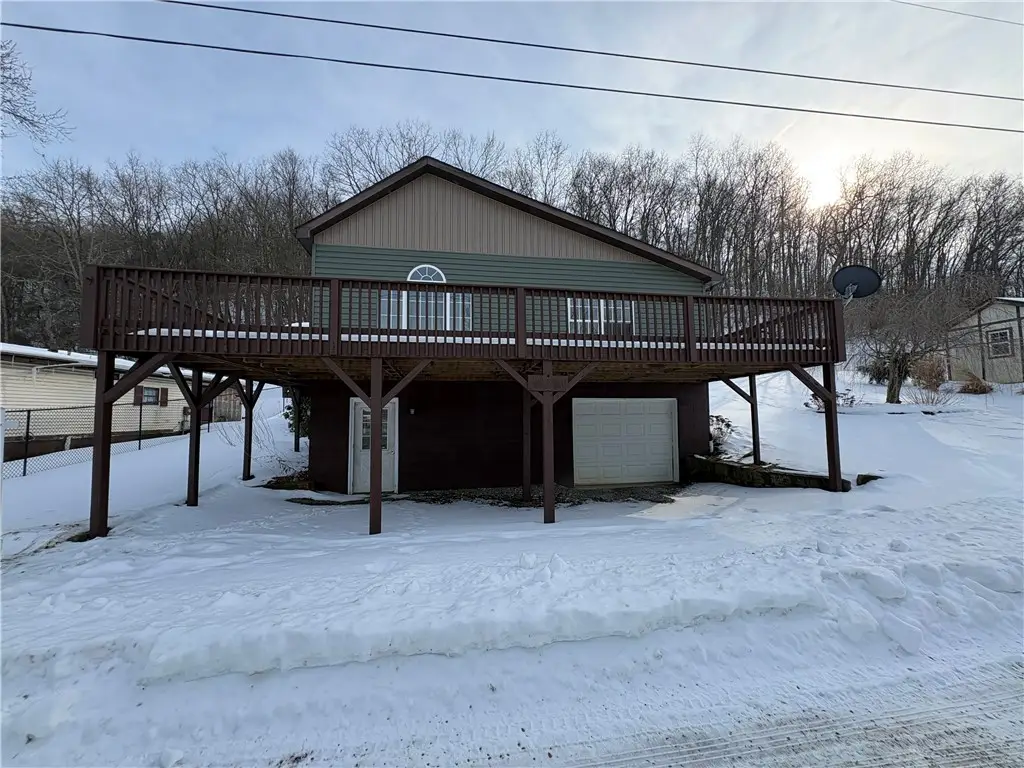 1014 5th St, Cowanshannock, PA 16244 - #1