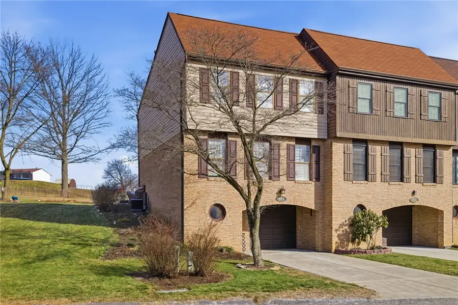 401 Maywood Dr, Bethel Park, PA 15102 - #3