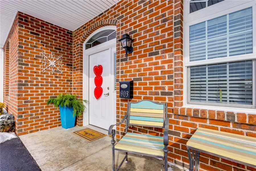 903 Valentina, Lower Burrell, PA 15068 - #3