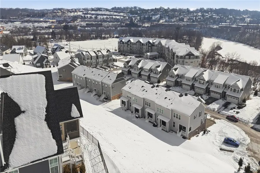 401 Spruce Lane, Thompsonville, PA 15317 - Image #3