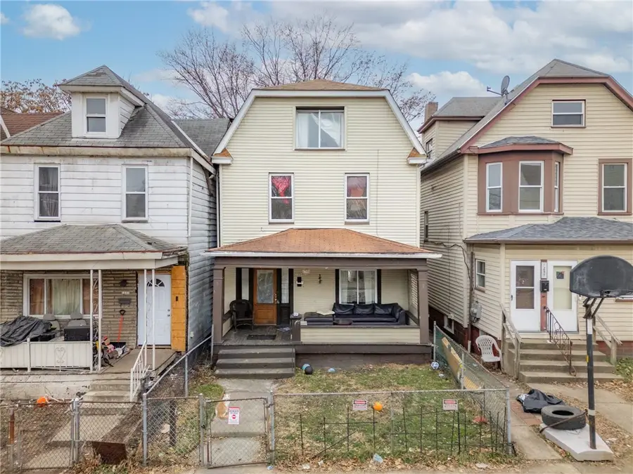 1233 Kenneth Avenue, New Kensington, PA 15068 - #2