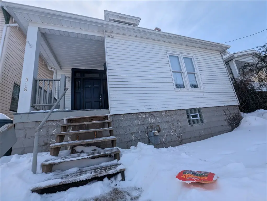 518 7th Ave, Coraopolis, PA 15108 - #1