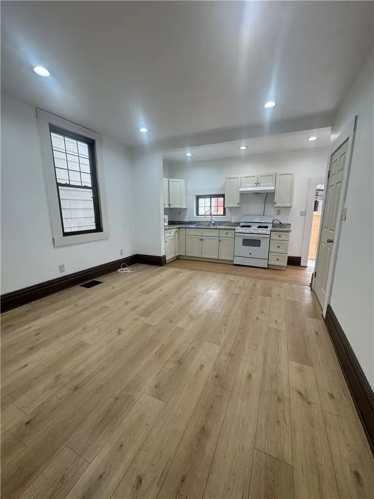 5112 Chaplain Way, Hazelwood, PA 15207 - #3