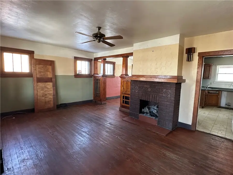 3733 Superior St, Munhall, PA 15120 - #2