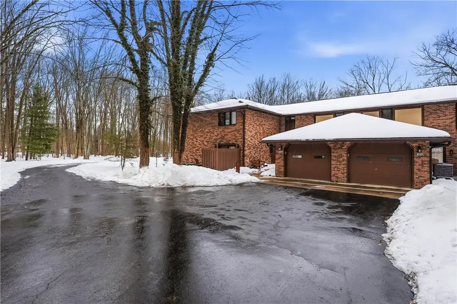 4217 Bristol Ln, Neshannock Township, PA 16105 - #2